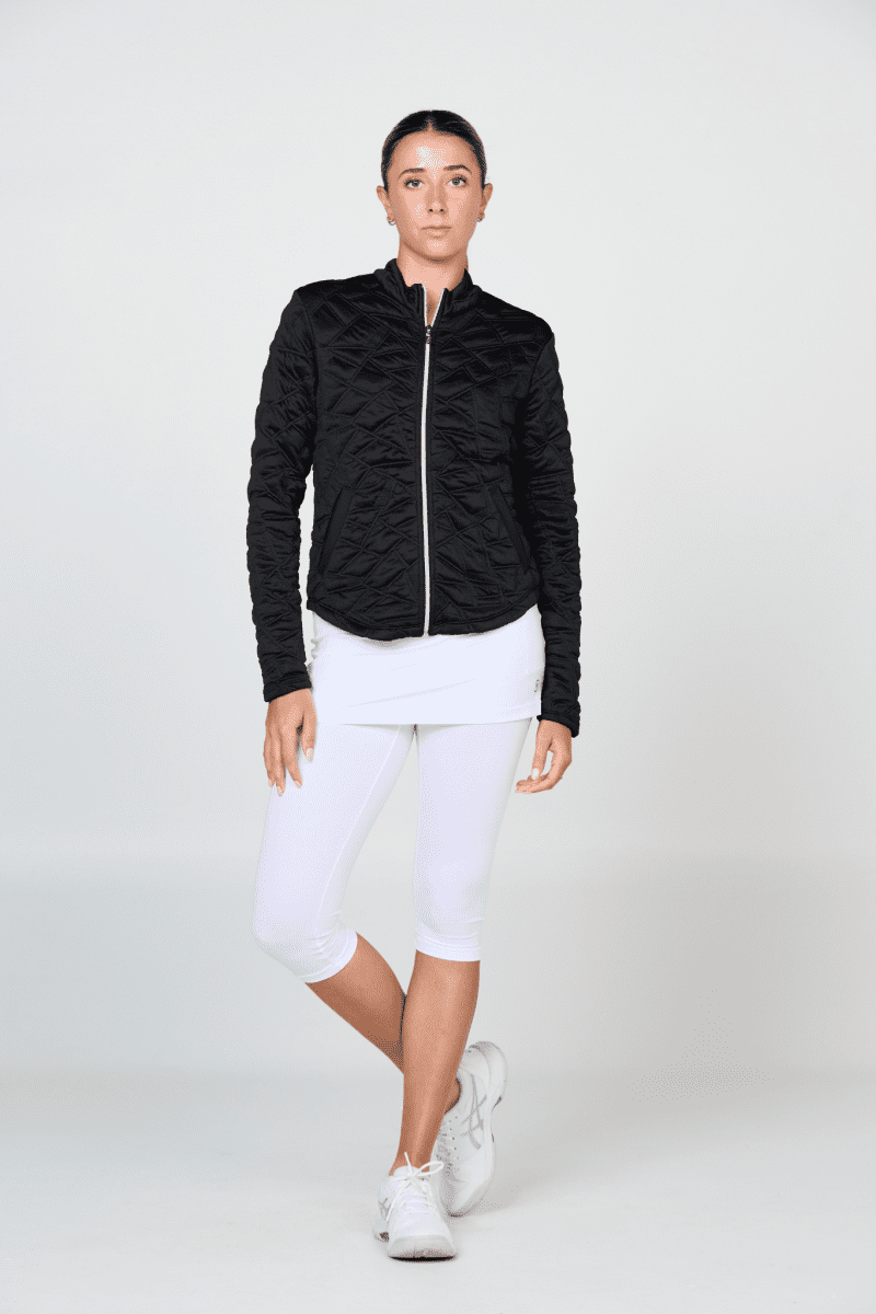 Black quilt jacket for women, full outfit